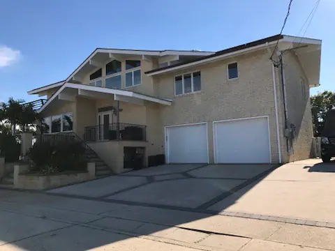 141 Lynbrook Avenue