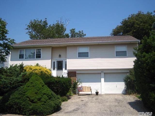 SOLD! Lido Beach Waterfront Home, photo 3
