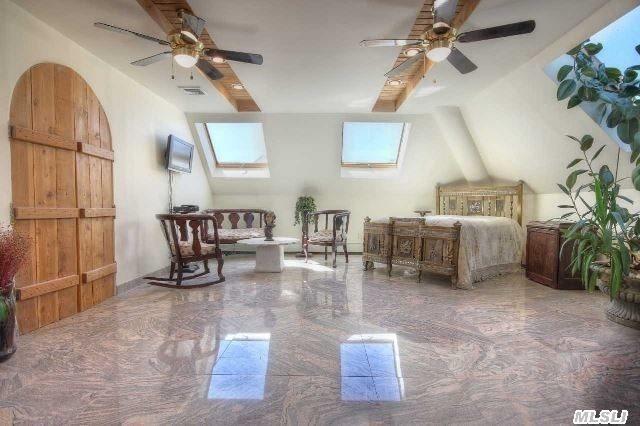 SOLD! Oceanview Home for Sale in Point Lookout, photo 2
