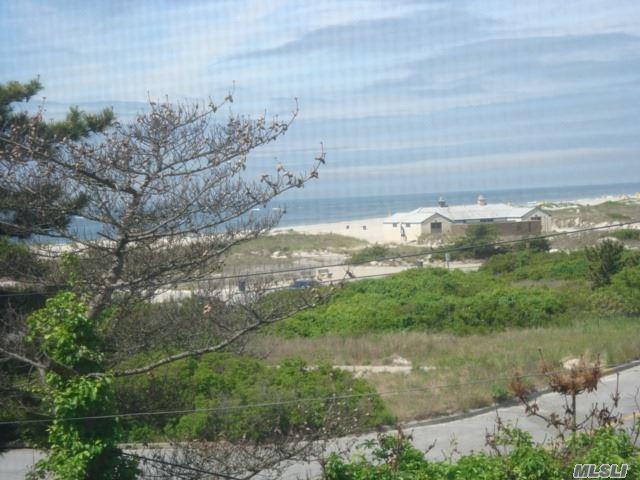 Oceanview & Parkside Point Lookout Home for Sale, photo 2
