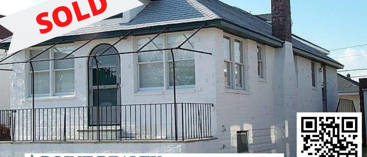JUST SOLD- Rare Ocean Block Bungalow, photo 1