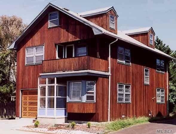 Rustic Charm near the Beach and Golf Course