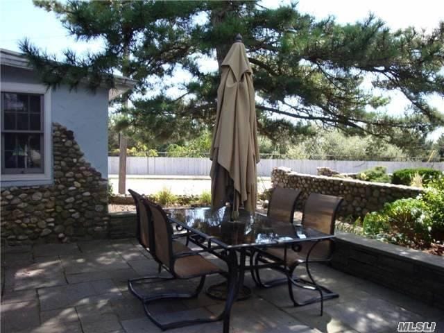 Triple Lot Home for Sale in Point Lookout with Guest House, photo 3