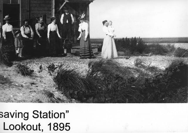 The lifesaving station on the point