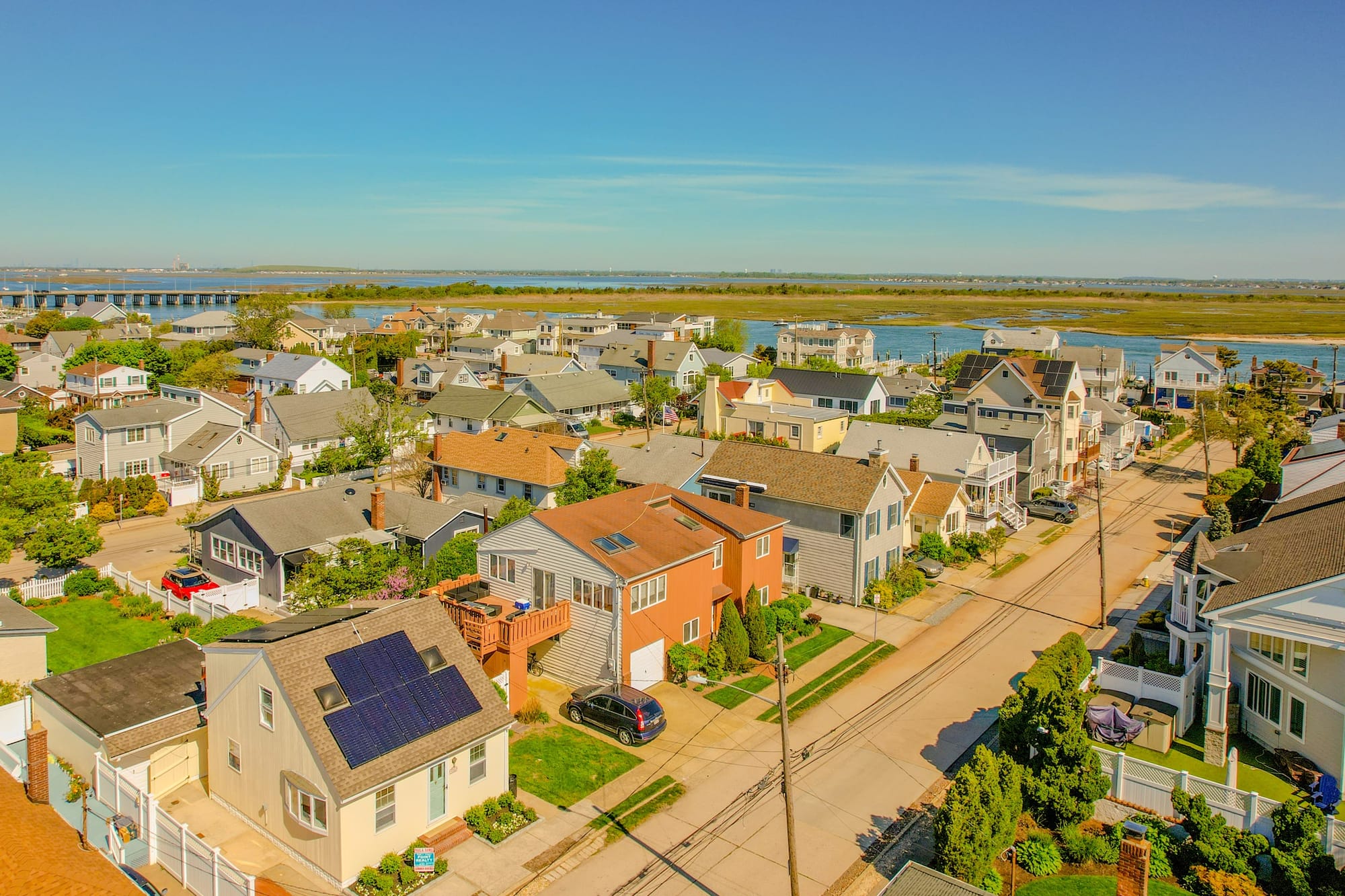 Garden City Avenue Year-Round