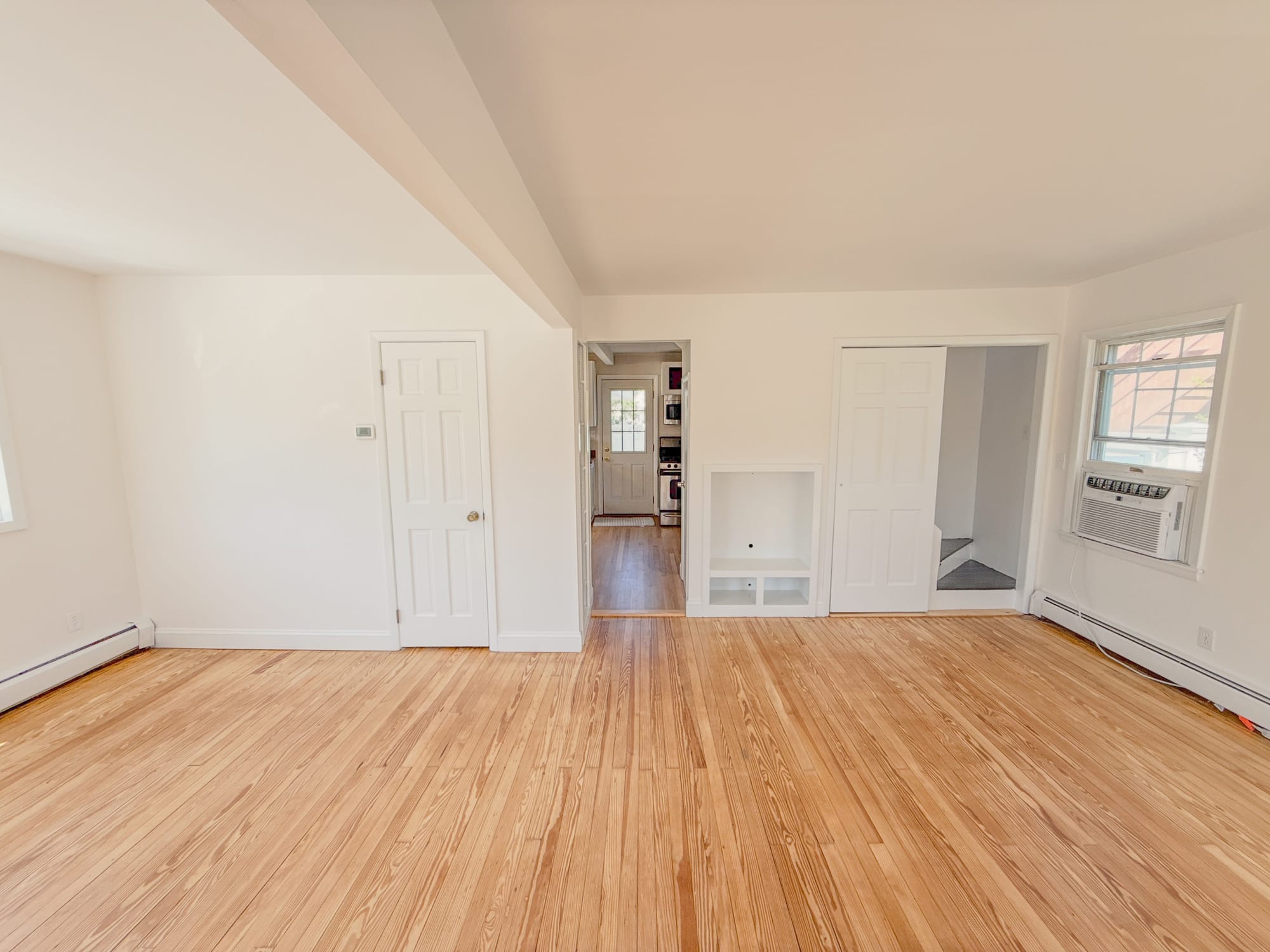 Garden City Avenue Cape — photo 13