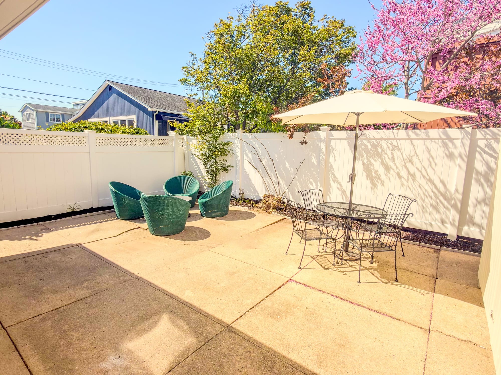 Garden City Avenue Cape — photo 23